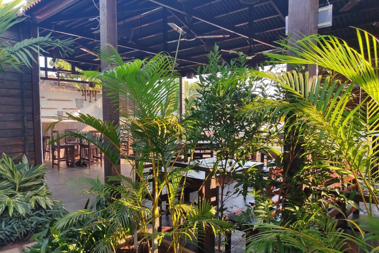 Waterscape Beach Resort Vagator Exterior foto